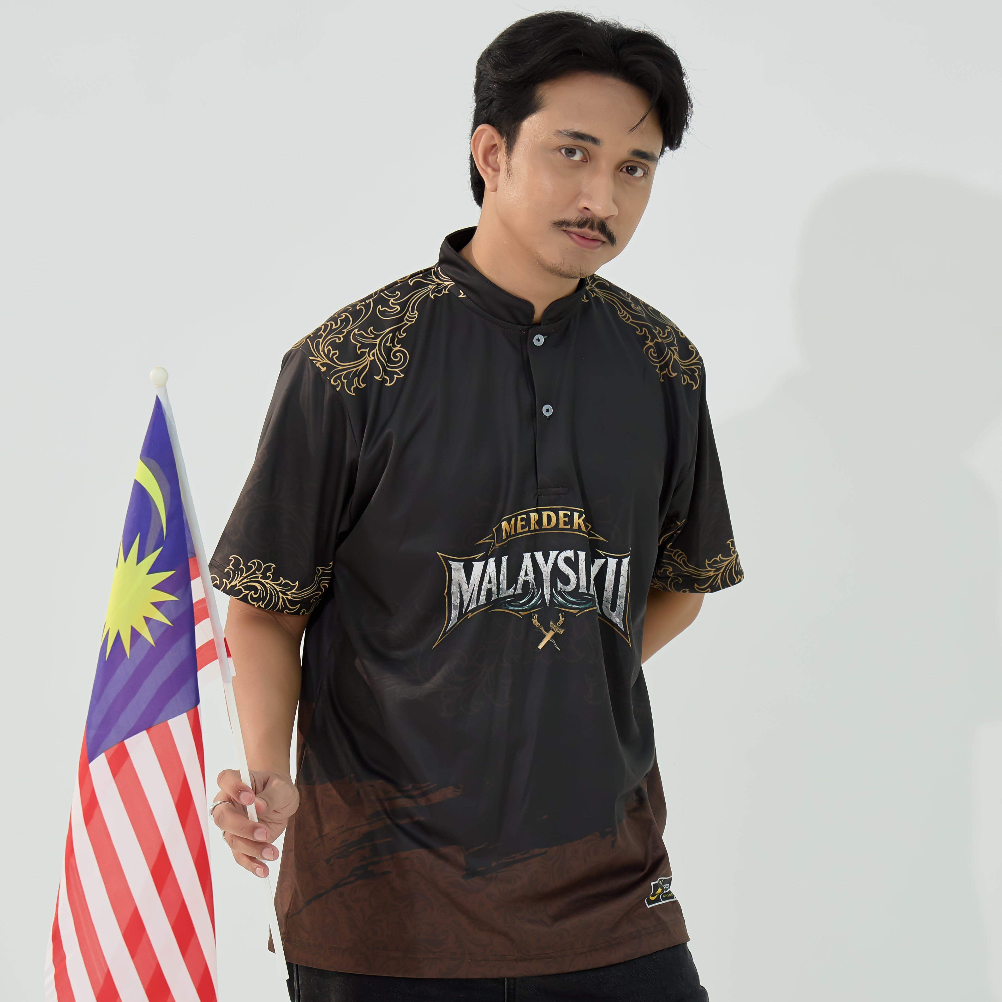 LOKALTEEZ MR31 Merdeka 69th Edition HULUBALANG 150GSM Roundneck